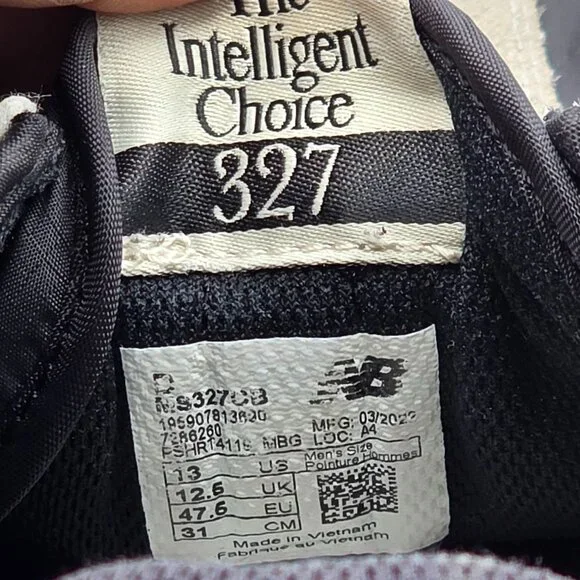 New Balance 327 Black Team Red Mens Size 13 Shoes Retro  display picture 1